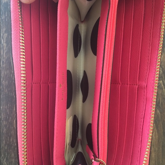 Kate Spade Wallet - Picture 3 of 4